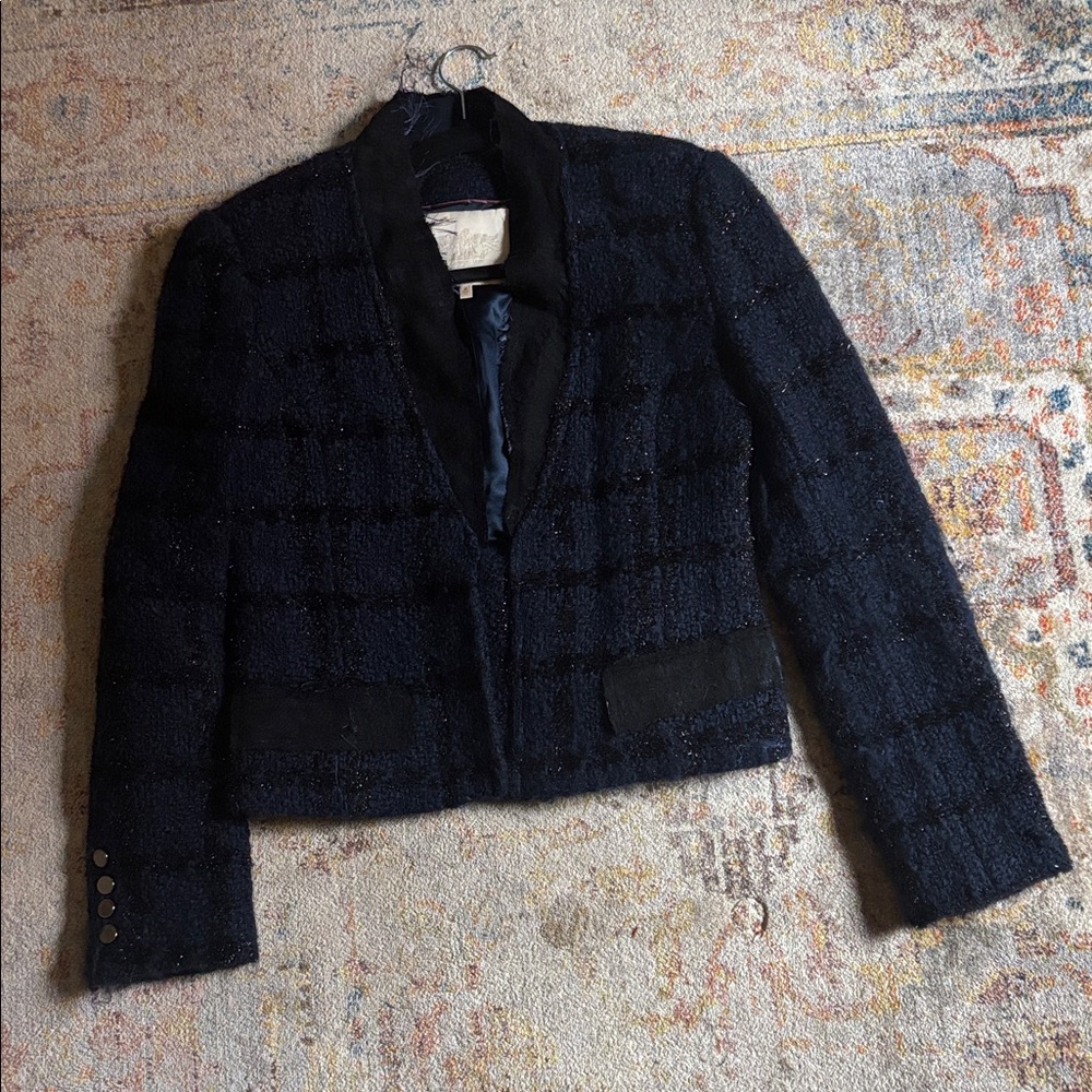 Chic Navy with Black Lines Women's Blazer SZ 6